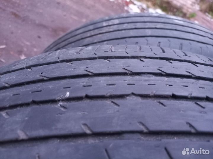 Bridgestone Dueler H/L 400 215/70 R17