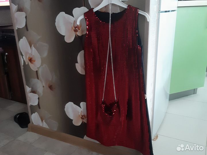 Праздничное платье для девочки