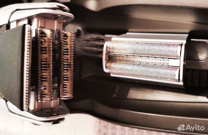 Бритва электрическая Braun Series 3