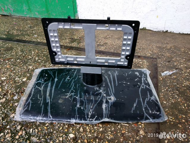 Кранштейн для телевизора настольный 300х130