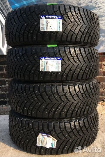 Michelin X-Ice North 4 SUV 295/35 R21