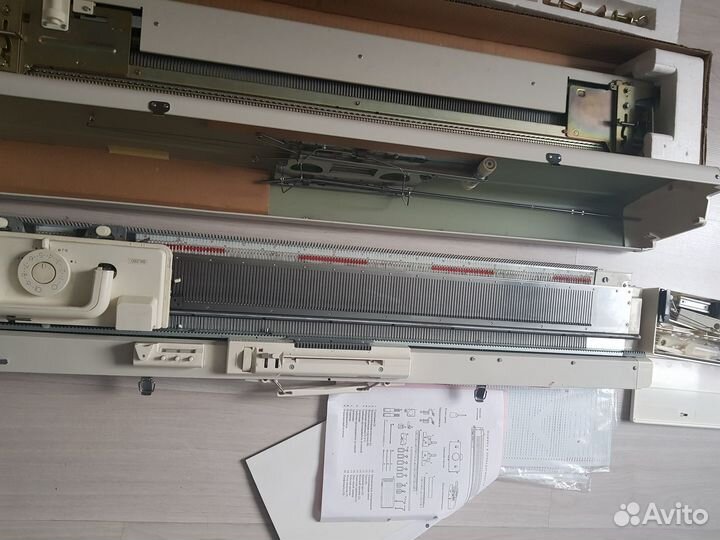 Вязальная машина двухфонтурная