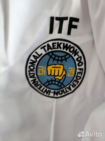 Форма для тхэквондо 180