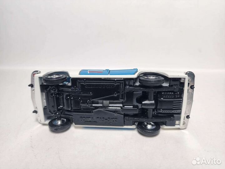 Газ 3102 Волга гаи 1:43