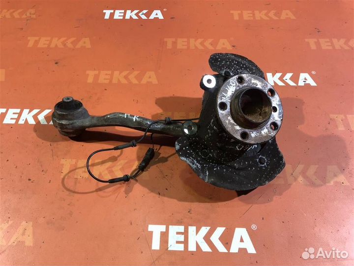 Кулак поворотный передний правый бмв 3 Ф30