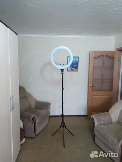 Кольцевая лампа RL 18