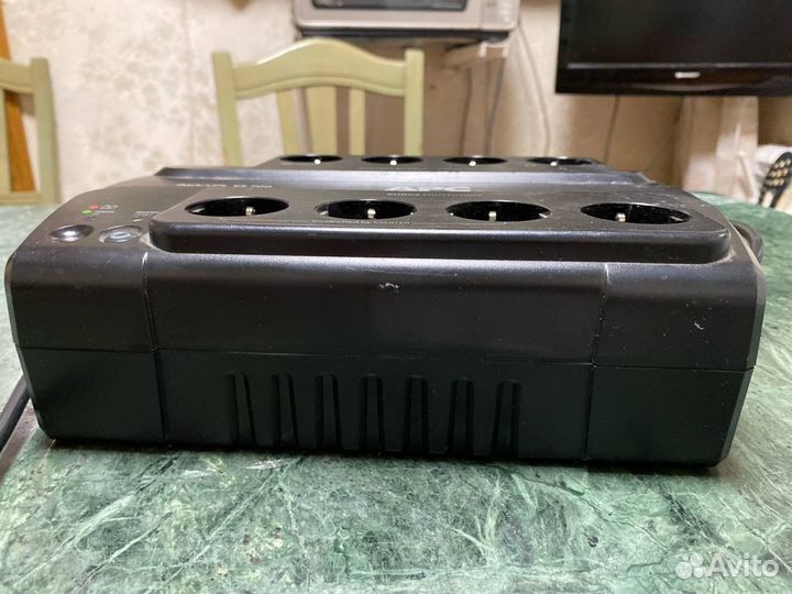 APC Back-UPS ES 700