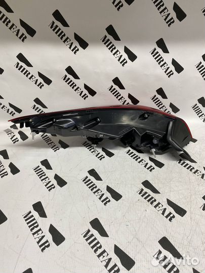 Задний правый внешний фонарь Mercedes-Benz CLA 118