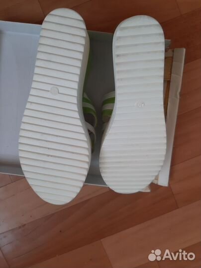 Босоножки женские 40 размер новые