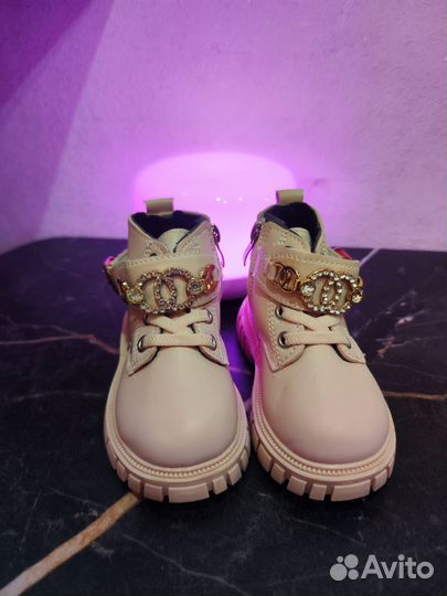 Ботинки для девочки 23 размер