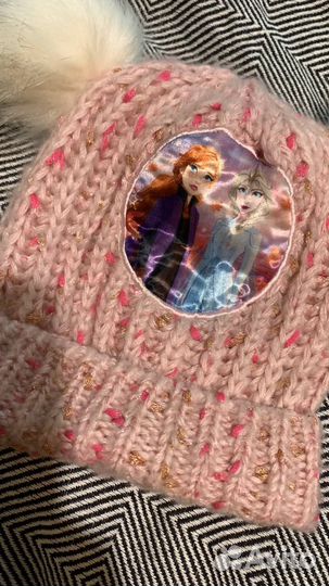 Шапка для девочки Анна и Эльза