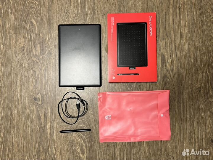 Wacom Графический планшет One M А5