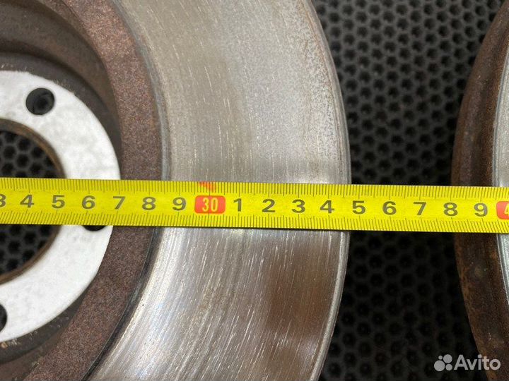 Диски тормозные передние Bmw 7-Series E65 N62B40A