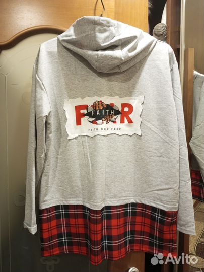 Толстовка новая 52