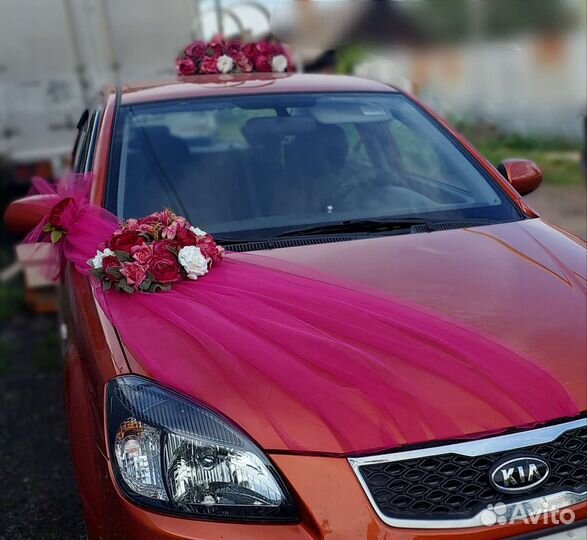 Свадебные украшения на машину