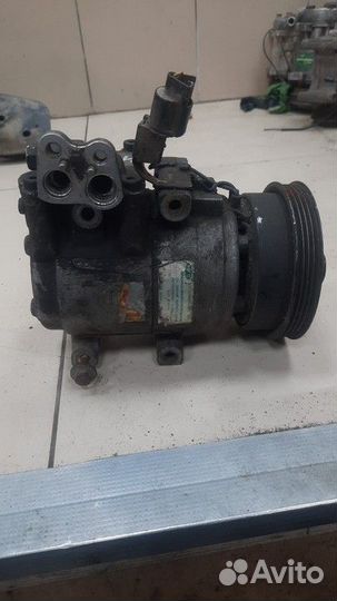 Компрессор кондиционера Hyundai Accent
