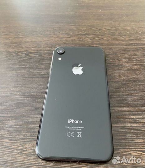 iPhone Xr, 64 ГБ