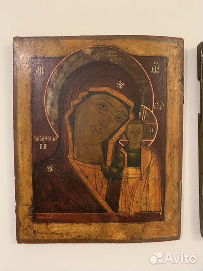 Старинная икона Божией Матери 