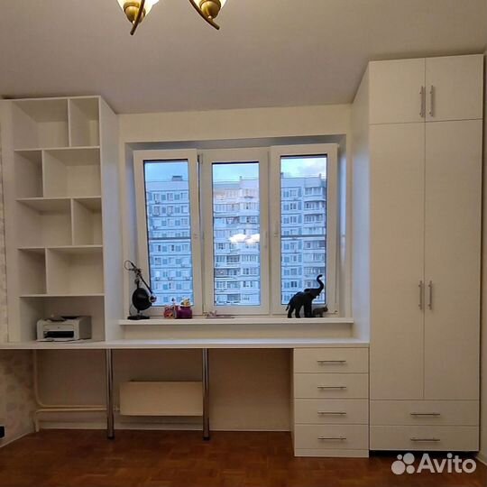 Рабочая зона у окна арт 378