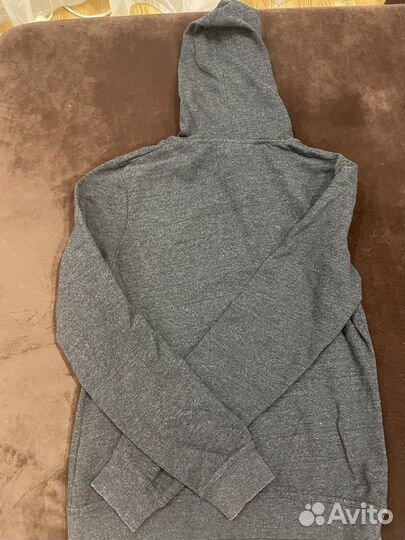 Толстовка с капюшоном