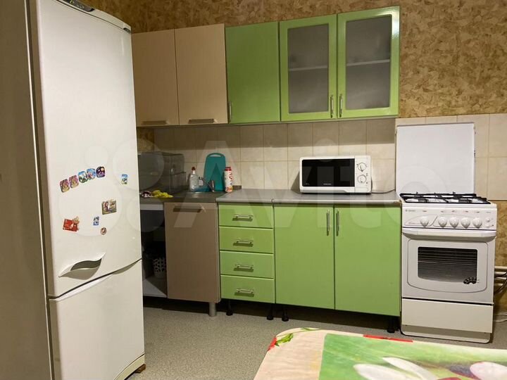 2-к. квартира, 70 м², 2/5 эт.