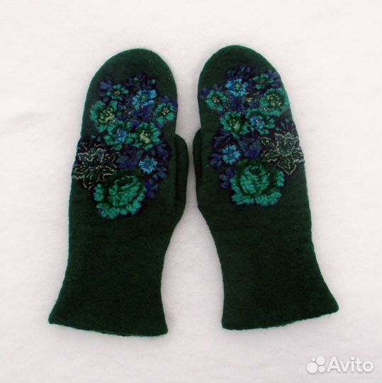 Варежки валяные с павлопосадским платком