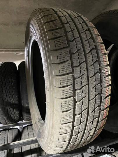 Goodyear Ice Navi Zea II 215/60 R16 95Q