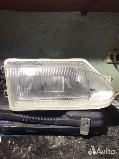 Фара 2114