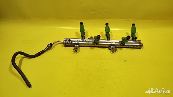 Рампа топливная для Chrysler Voyager 4 2000-2005