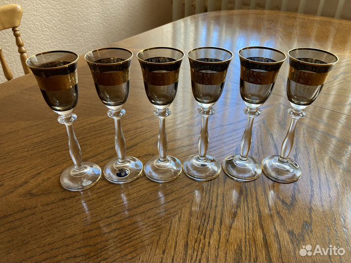Набор для водки или ликера хрустальных рюмок
