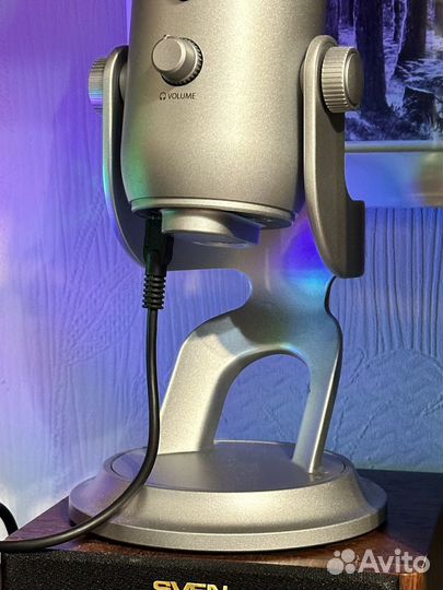 Студийный микрофон blue yeti silver