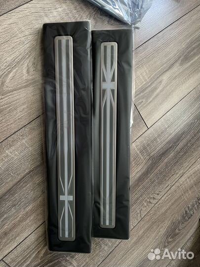 Накладки порогов Range Rover Evoque(L538) 5D