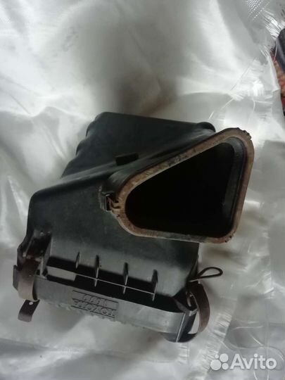Корпус фильтра двигателя 4a-Fe Toyota Carina E