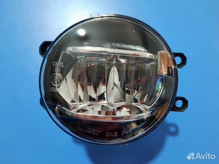 Птф диодная передний левый Toyota Camry V70/V75