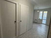 2-к. квартира, 47 м², 1/9 эт.