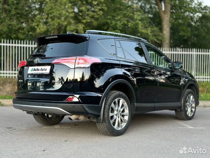 Toyota RAV4 2.5 AT, 2017, 88 000 км