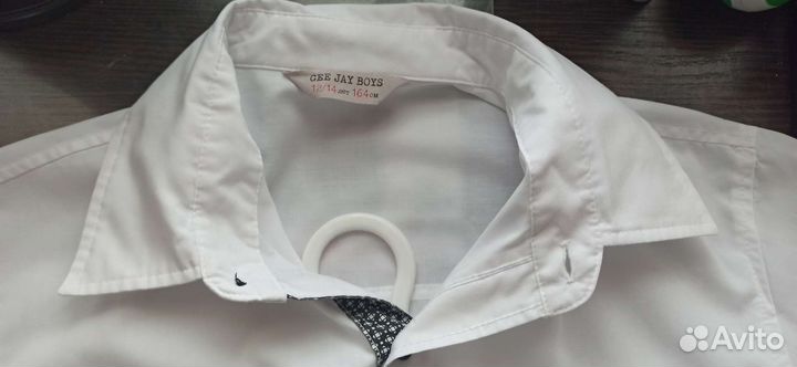 Рубашки белая рост 164 и 170, синяя 158
