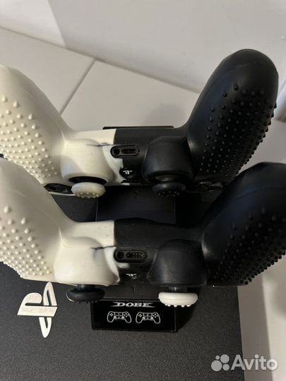 Sony playstation 4 pro 1tb