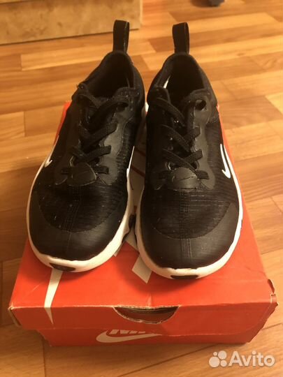 Кроссовки nike летние оригинал детские размер 28
