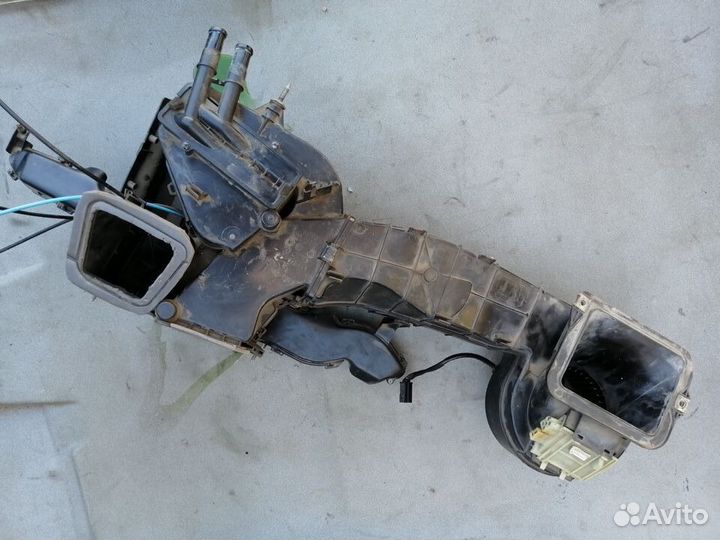 Корпус отопителя для VW Passat (B3) 1988-1993