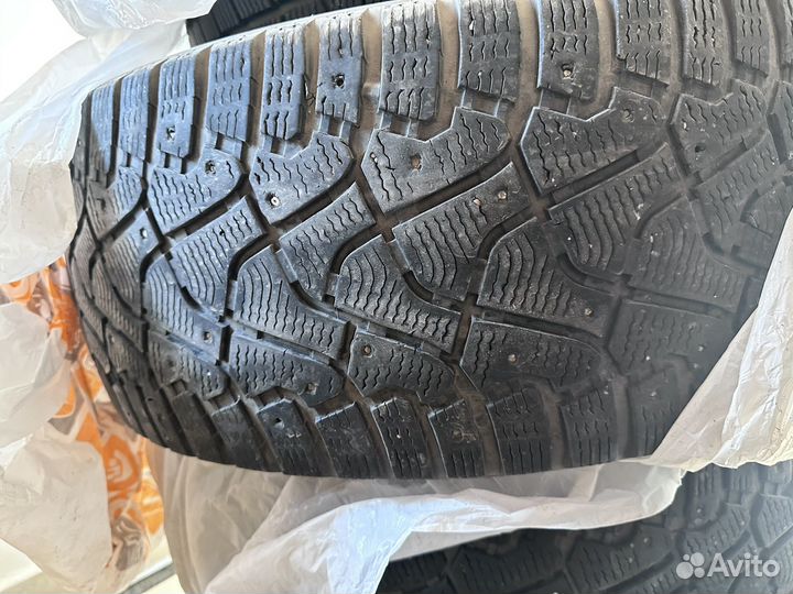 Pirelli Ice Zero 265/65 R17 112T