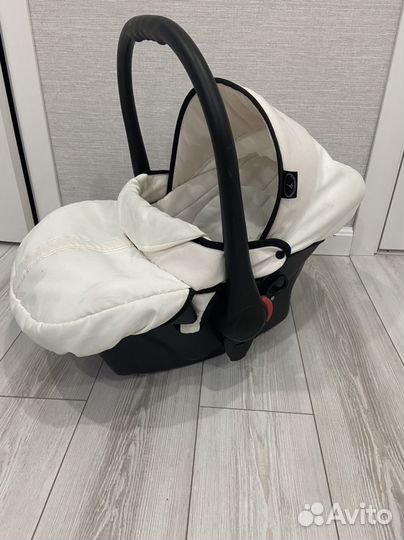 Детское автокресло от 0 автолюлька