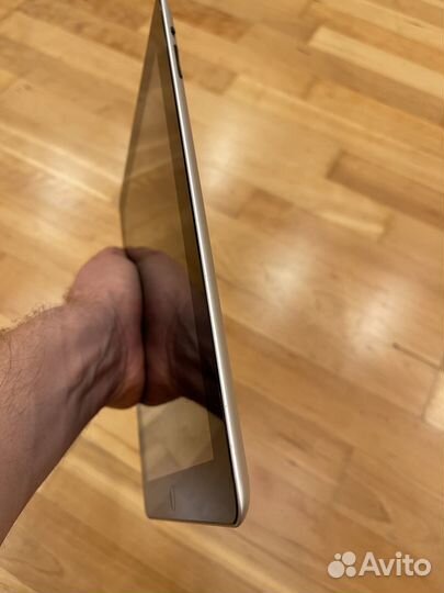 Планшет Apple iPad 2 16Gb