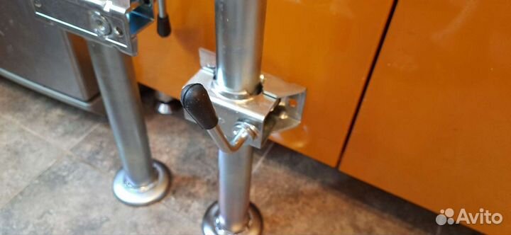 Стойка опорная новая