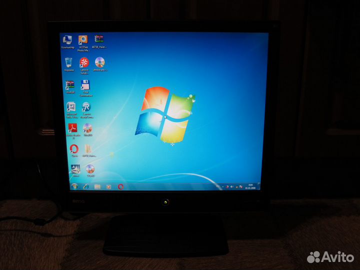 Монитор LCD ЖК Benq E700A ET-0010-B 17