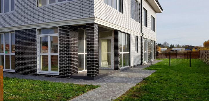 Таунхаус 160 м² на участке 2,5 сот.