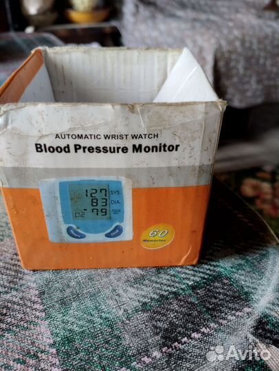Тонометр автоматический на запястье