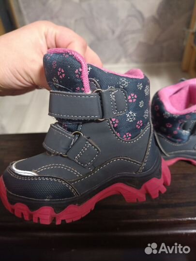 Зимние ботинки для девочки