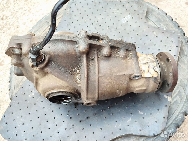 Редуктор передний на BMW X3 F25 2.0