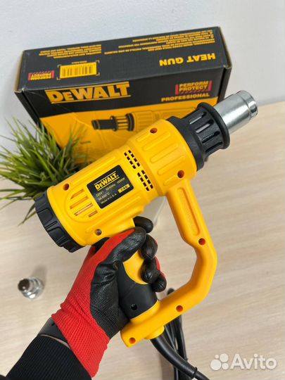 Фен строительный dewalt новый